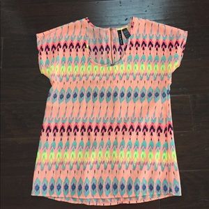 Women’s casual blouse.  Size XS